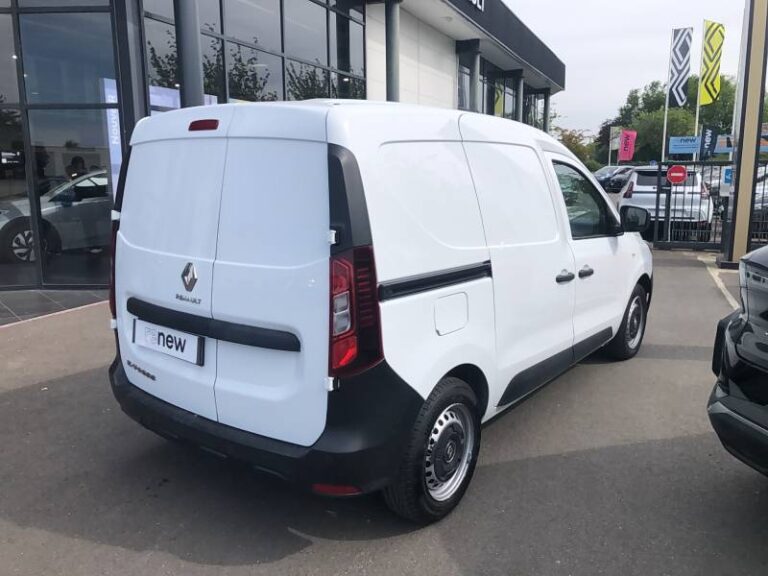 Renault Express Van CONFORT TCE 100 – 22 - Image 05 (July 7, 2026)
