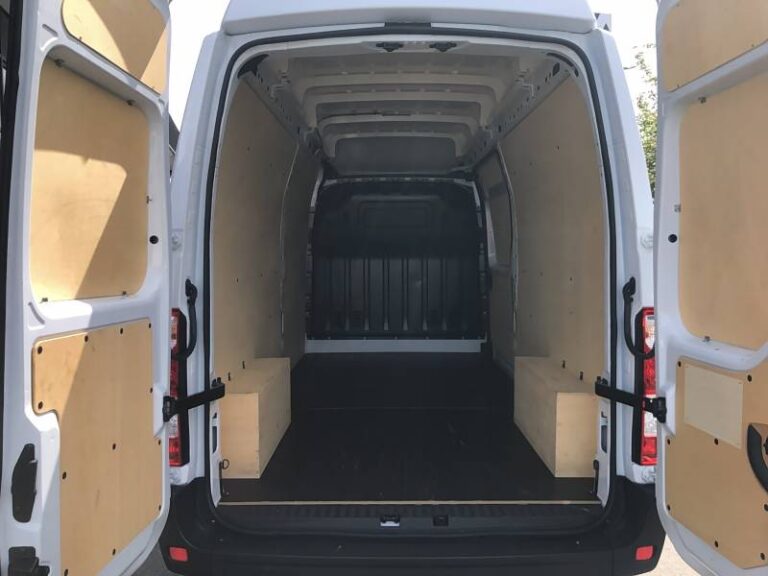 Renault Master FOURGON FGN TRAC F3500 BLUE DCI 135 CONFORT - Image 08 (July 7, 2026)