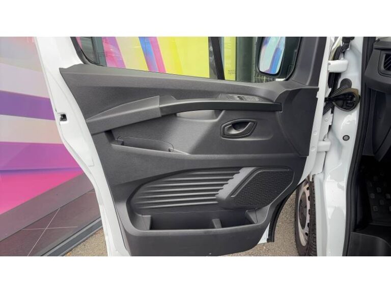 Renault Trafic FGN 3000 KG BLUE DCI 130 CONFORT - Image 10 (July 7, 2026)