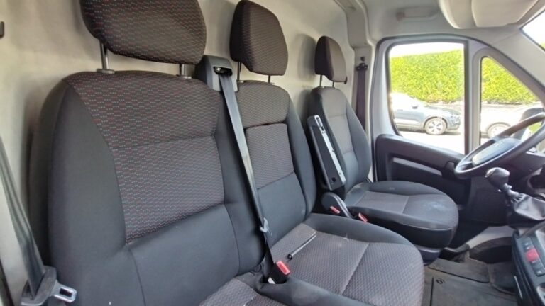 Citroën Jumper 33 BLUEHDI 120 BVM6 DRIVER - Image 05 (July 7, 2026)