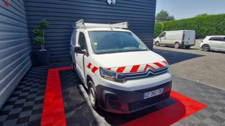 Citroën Berlingo VAN M 650KG BLUEHDI 100 SS BVM6 - Image 03 (July 7, 2026)