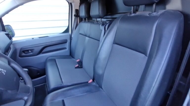 Peugeot Expert FOURGON tole standard bluehdi 100 ss bvm6 premium - Image 10 (July 7, 2026)