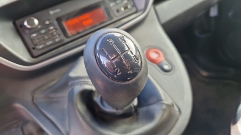 Renault Kangoo Express COMPACT 1.5 DCI 75 ENERGY E6 GRAND CONFORT - Image 16 (July 7, 2026)