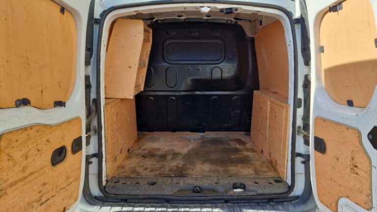 Renault Kangoo Express COMPACT 1.5 DCI 75 ENERGY E6 GRAND CONFORT - Image 07 (July 7, 2026)