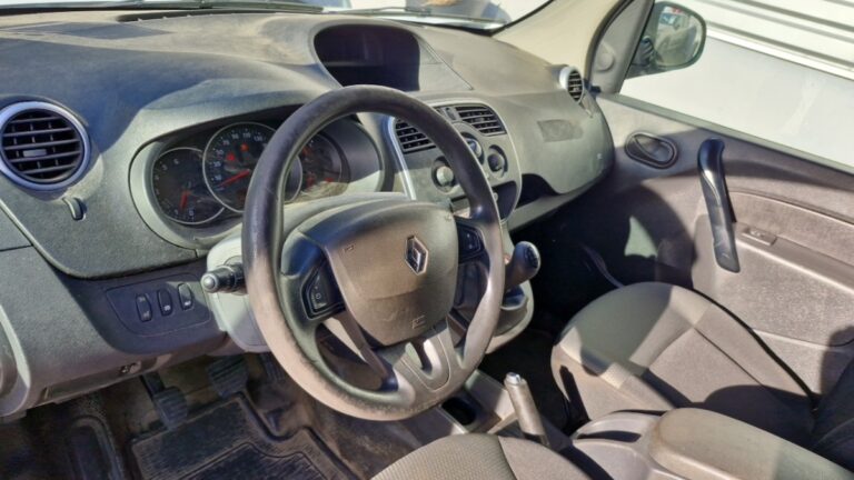 Renault Kangoo Express COMPACT 1.5 DCI 75 ENERGY E6 GRAND CONFORT - Image 09 (July 7, 2026)