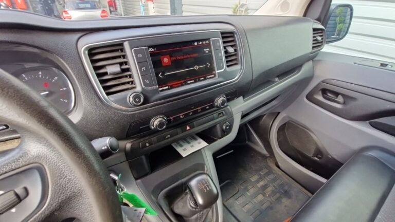 Citroën Jumpy FOURGON m bluehdi 120 ss bvm6 driver - Image 18 (July 7, 2026)