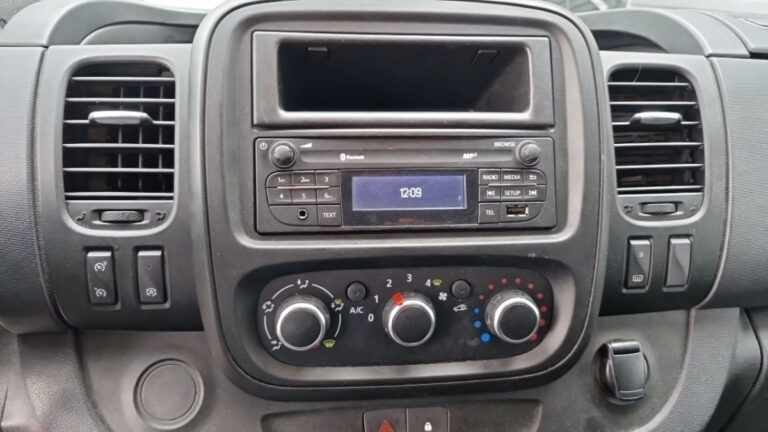 Nissan NV300 3T0 2.0 DCI 170 S/S DCT OPTIMA - Image 16 (July 7, 2026)