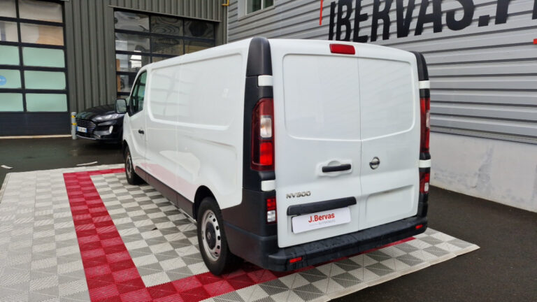 Nissan NV300 3T0 2.0 DCI 170 S/S DCT OPTIMA - Image 08 (July 7, 2026)