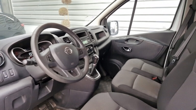 Nissan NV300 3T0 2.0 DCI 170 S/S DCT OPTIMA - Image 09 (July 7, 2026)