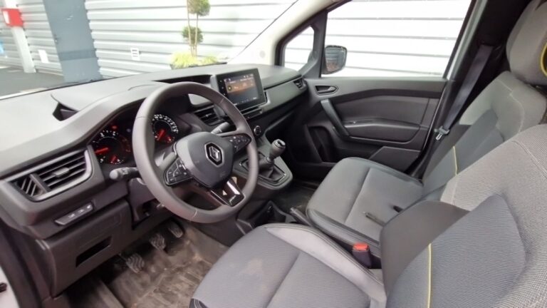Renault Kangoo Van BLUE DCI 95 GRAND CONFORT - Image 09 (July 7, 2026)