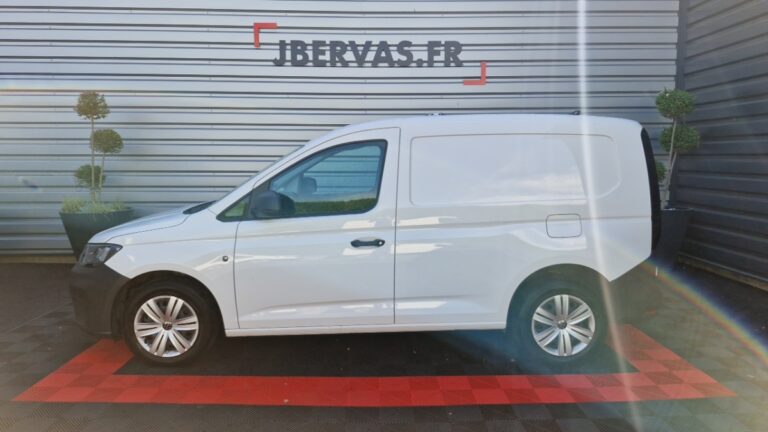 Volkswagen Caddy CARGO 2.0 TDI 75 BVM6 BUSINESS - Image 01 (July 7, 2026)