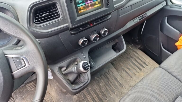 Renault Master FOURGON F3500 dci 135 grand confort - Image 16 (July 7, 2026)
