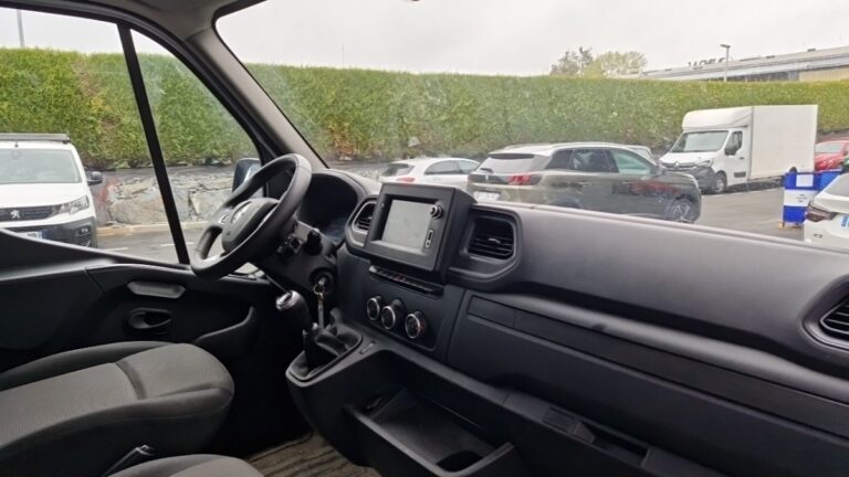 Renault Master FOURGON F3500 dci 135 grand confort - Image 04 (July 7, 2026)