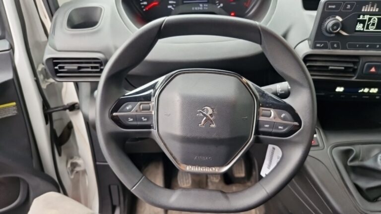 Peugeot Partner FOURGON STANDARD 1000 KG BLUEHDI 100 PREMIUM - Image 12 (July 7, 2026)