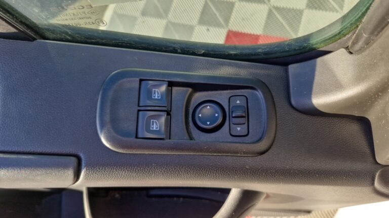 Renault Master FOURGON F3500 blue dci 135 grand confort - Image 10 (July 7, 2026)