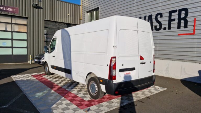 Renault Master FOURGON F3500 blue dci 135 grand confort - Image 07 (July 7, 2026)