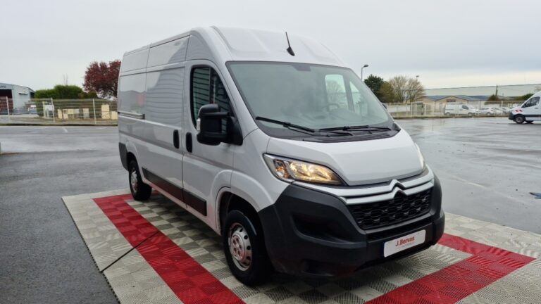 Citroën Jumper FOURGON TOLE 35 BLUEHDI 140 SS BVM6 CONTROL - Image 03 (July 7, 2026)