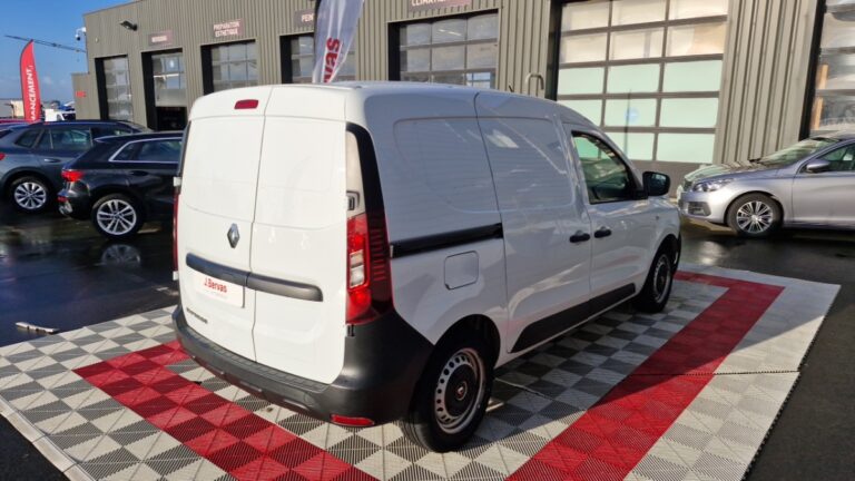 Renault Express Van BLUE DCI 95 – 22 CONFORT - Image 05 (July 7, 2026)