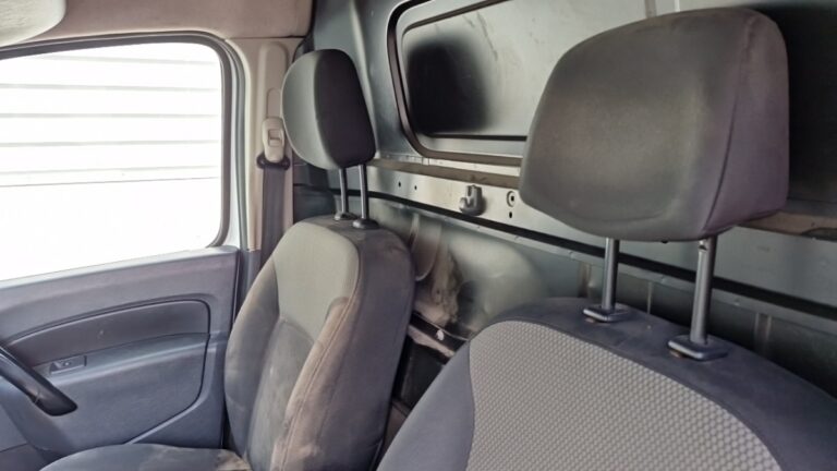 Renault Kangoo Express BLUE DCI 80 GRAND CONFORT - Image 09 (July 7, 2026)
