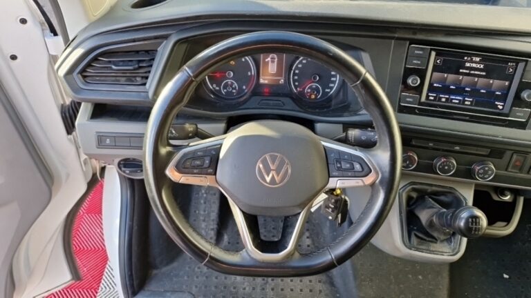 Volkswagen Transporter 2.0 TDI 150 BVM6 BUSINESS - Image 12 (July 7, 2026)