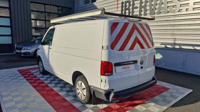 Volkswagen Transporter 2.0 TDI 150 BVM6 BUSINESS - Image 07 (July 7, 2026)