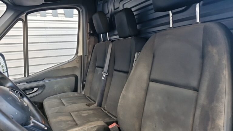 Mercedes Sprinter FOURGON 317 cdi 37 3.5t rwd pro - Image 11 (July 7, 2026)