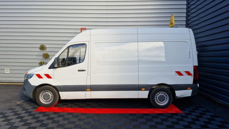 Mercedes Sprinter FOURGON 317 cdi 37 3.5t rwd pro - Image 20 (July 7, 2026)