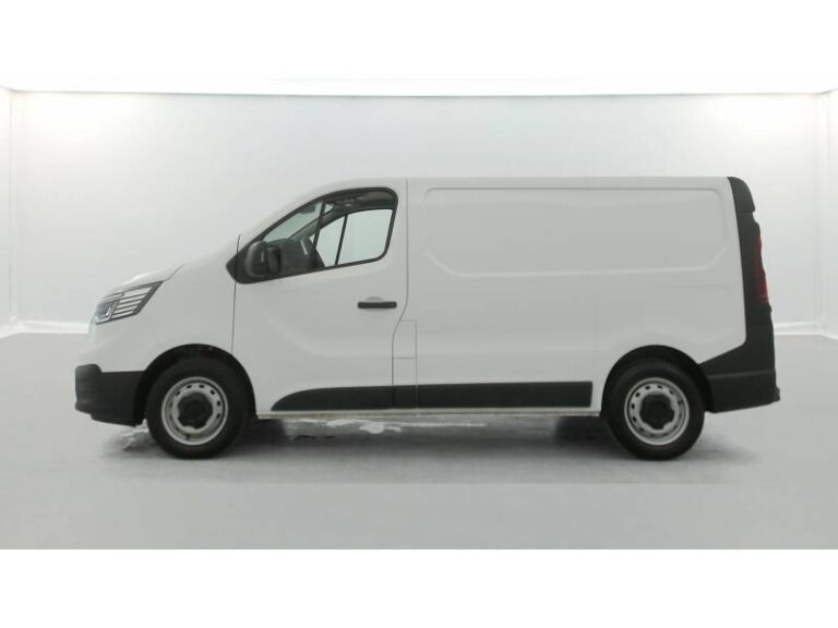 Renault Trafic FG BLUE DCI 130 3T GSR2 ADVANCE - Image 02 (July 7, 2026)