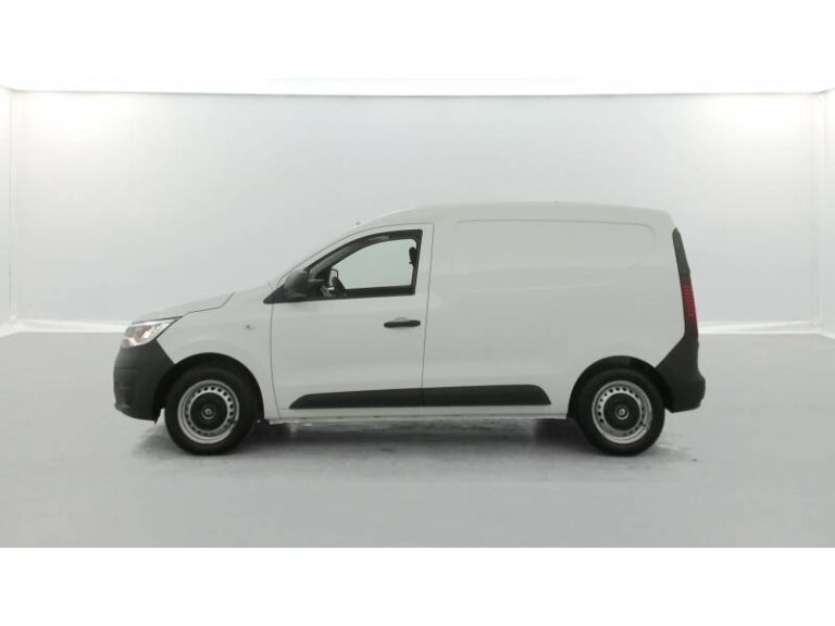 Renault Express (30) VAN BLUE DCI 75 – 22 CONFORT - Image 02 (July 7, 2026)