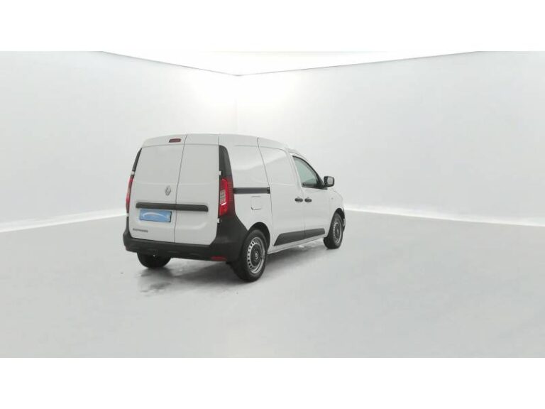 Renault Express (30) VAN BLUE DCI 75 – 22 CONFORT - Image 05 (July 7, 2026)