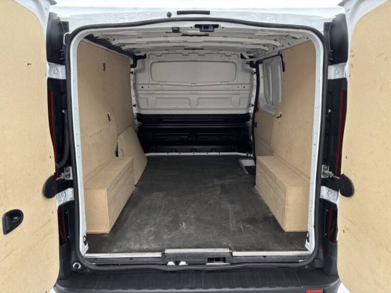 Renault Trafic FGN 2800 KG BLUE DCI 110 CONFORT - Image 18 (July 7, 2026)