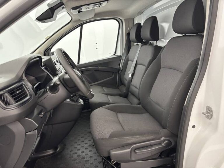 Renault Trafic FGN 2800 KG BLUE DCI 110 CONFORT - Image 09 (July 7, 2026)