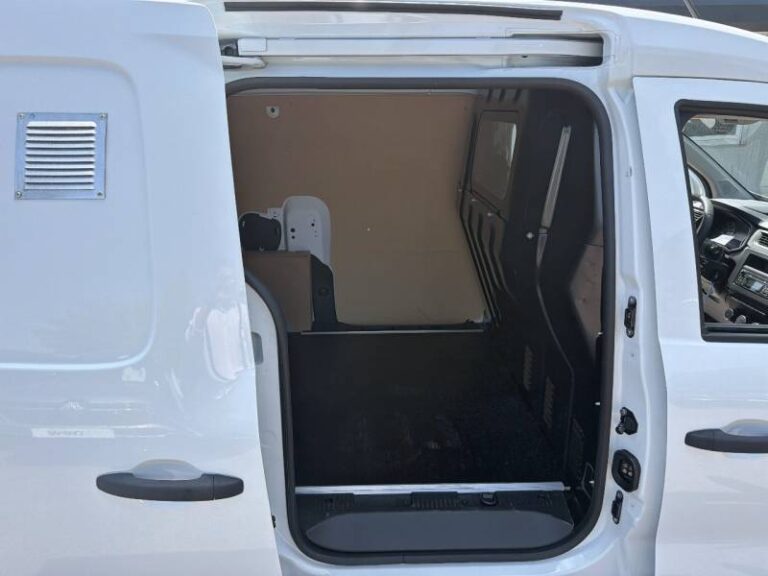Renault Express (30) VAN BLUE DCI 75 – 22 CONFORT - Image 16 (July 7, 2026)