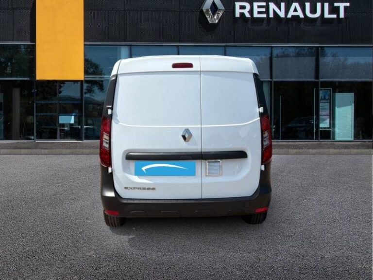 Renault Express (30) VAN BLUE DCI 75 – 22 CONFORT - Image 04 (July 7, 2026)