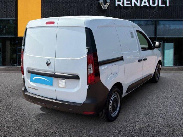 Renault Express (30) VAN BLUE DCI 75 – 22 CONFORT - Image 05 (July 7, 2026)