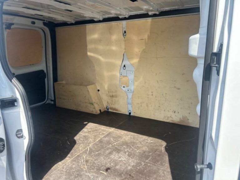 Renault Trafic FGN 3000 KG BLUE DCI 130 CONFORT - Image 16 (July 7, 2026)