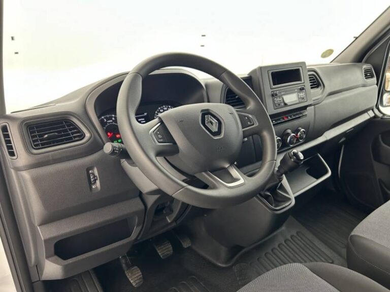 Renault Master FOURGON FGN TRAC F3500 BLUE DCI 135 CONFORT - Image 10 (July 7, 2026)