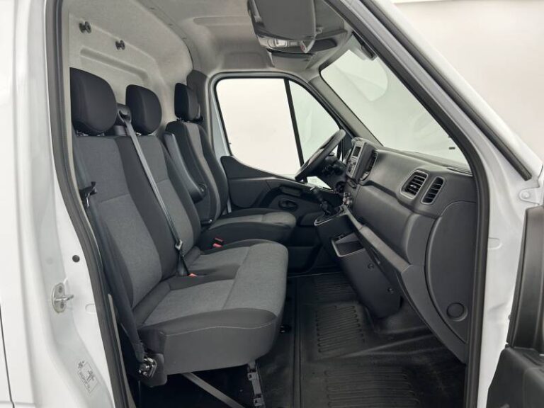 Renault Master FOURGON FGN TRAC F3500 BLUE DCI 135 CONFORT - Image 14 (July 7, 2026)