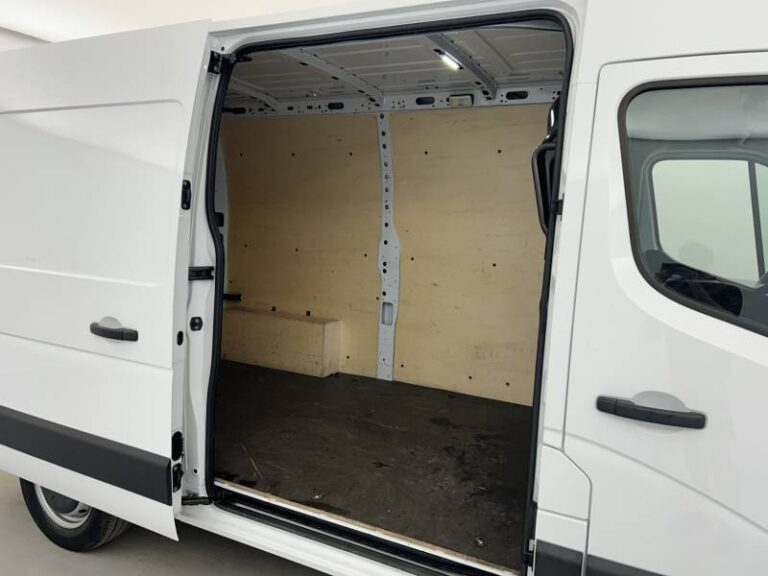 Renault Master FOURGON FGN TRAC F3500 BLUE DCI 135 CONFORT - Image 16 (July 7, 2026)