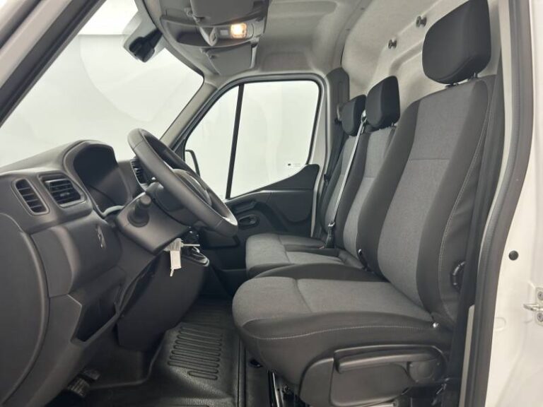 Renault Master FOURGON FGN TRAC F3500 BLUE DCI 135 CONFORT - Image 09 (July 7, 2026)