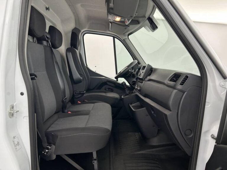 Renault Master FOURGON FGN TRAC F3500 BLUE DCI 135 CONFORT - Image 13 (July 7, 2026)