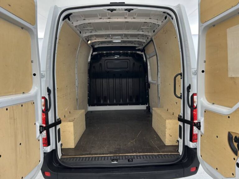 Renault Master FOURGON FGN TRAC F3500 BLUE DCI 135 CONFORT - Image 17 (July 7, 2026)