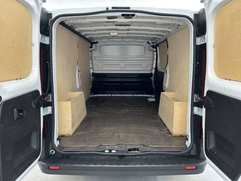 Renault Trafic FGN 3000 KG BLUE DCI 130 ESSENTIEL - Image 18 (July 7, 2026)