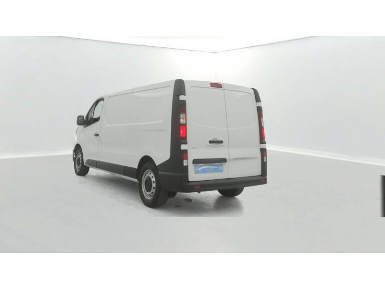 Renault Trafic FGN 3000 KG BLUE DCI 130 ESSENTIEL - Image 03 (July 7, 2026)