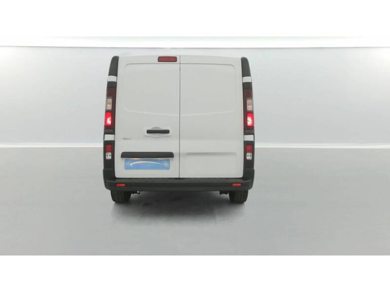 Renault Trafic FGN 3000 KG BLUE DCI 130 ESSENTIEL - Image 04 (July 7, 2026)