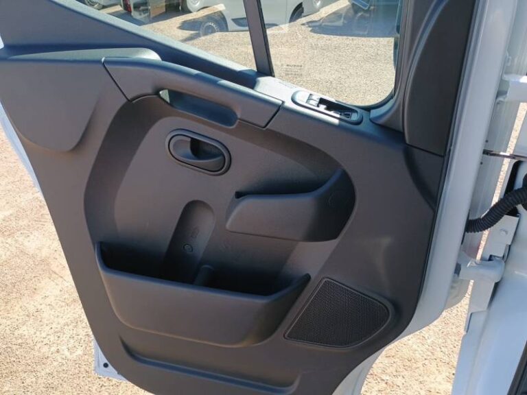 Renault Master FOURGON FGN TRAC F3300 BLUE DCI 135 CONFORT - Image 11 (July 7, 2026)