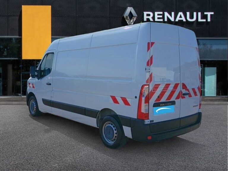 Renault Master FOURGON FGN TRAC F3300 BLUE DCI 135 CONFORT - Image 03 (July 7, 2026)