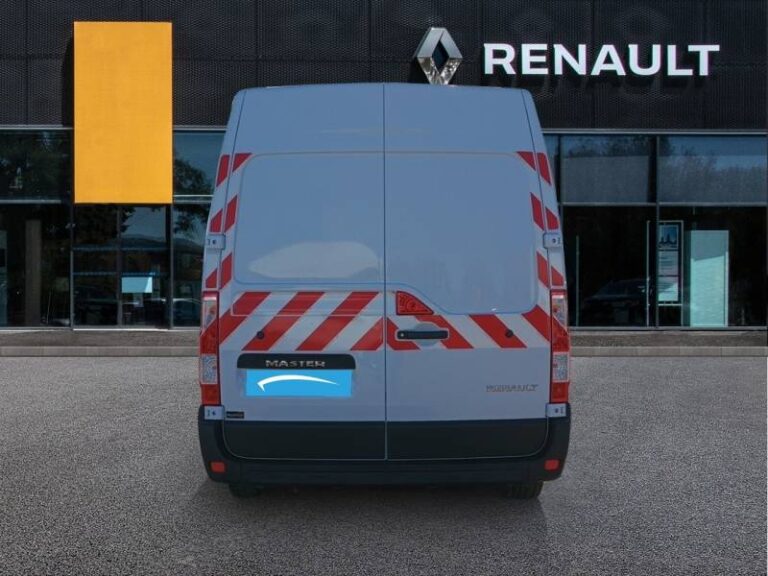 Renault Master FOURGON FGN TRAC F3300 BLUE DCI 135 CONFORT - Image 04 (July 7, 2026)