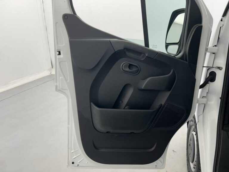 Renault Master FOURGON FGN TRAC F3500 BLUE DCI 135 CONFORT - Image 11 (July 7, 2026)