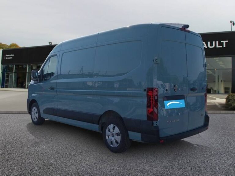 Renault Master FOURGON ELECTRIQUE FGN 3T5 GRANDE AUTONOMIE ADVANCE - Image 03 (July 7, 2026)
